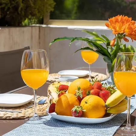 Oleholidays 806 Romana Playa Primera Linea De Playa Marbella